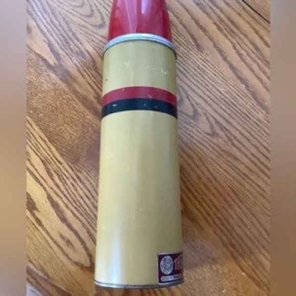 Thermos Other - Thermos yellow with red and black stripe insulated bottle